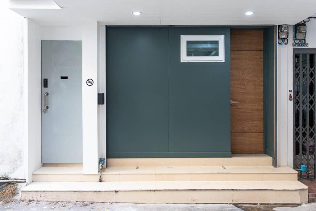 P1 Silom Pan Large Room Full Kitchen Wifi 4-6Pax Банкок Екстериор снимка